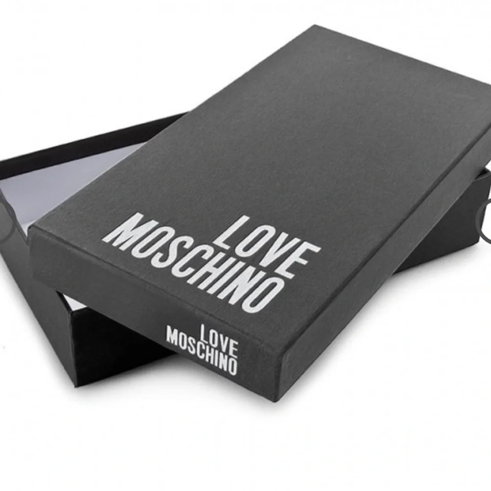 🔥🔥Clearance Sale Reduced Limited Time Offer NWT LOVE MOSCHINO Price Firm Buy Now